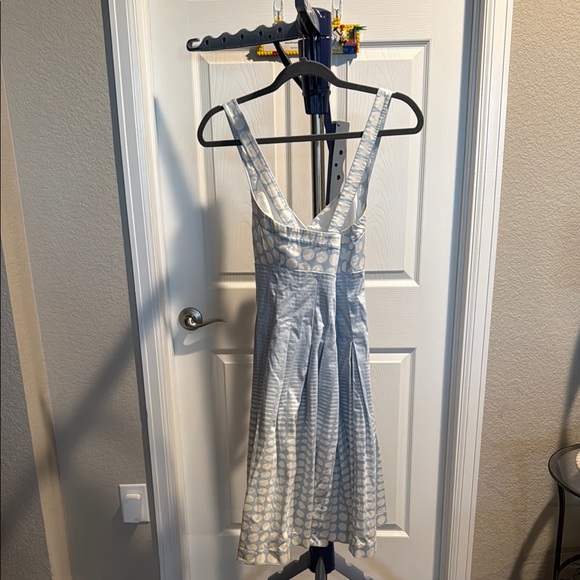 Calvin Klein Blue and White Plunge Neck Midi Sundress. Size 6 - Picture 4 of 7
